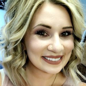 Meet your Posher, Kelsey